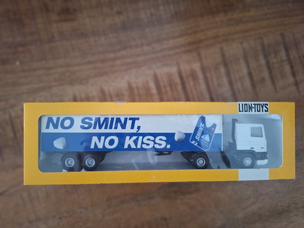Te Koop Lion Toys vrachtwagen, Hobby en Vrije tijd, Modelauto's | 1:50, Ophalen of Verzenden, Zo goed als nieuw, Bus of Vrachtwagen