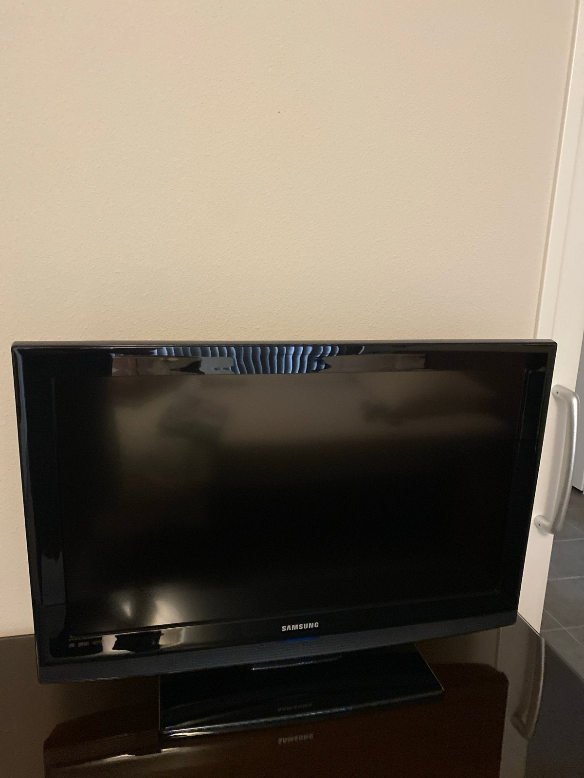 Samsung LE32B350F1W TV met afstandsbediening
