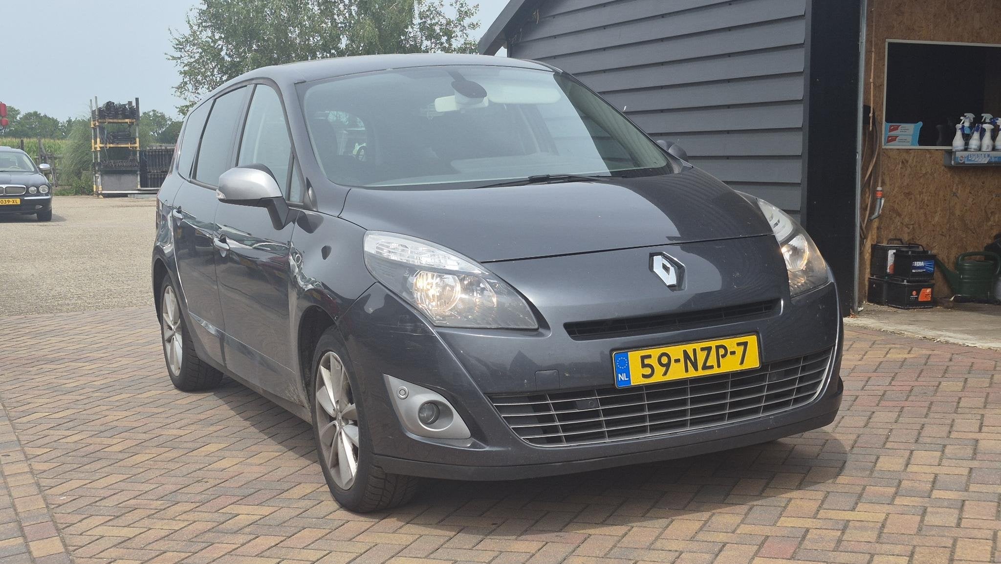 Renault Grand Scénic 1.4 TCe Celsium Export I APK 10-12-26, Voorwielaandrijving, Stof, Gebruikt, 4 cilinders