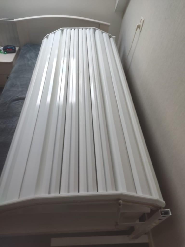 Mooie zonnebank, Witgoed en Apparatuur, Ophalen, Zo goed als nieuw, Zonnebank enkelzijdig, Minder dan 10 lampen