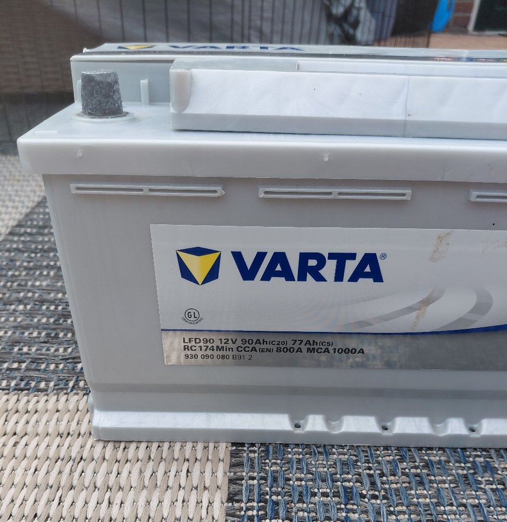 Varta LFD90 Professional Dual Purpose Accu 90Ah 800A, Nieuw