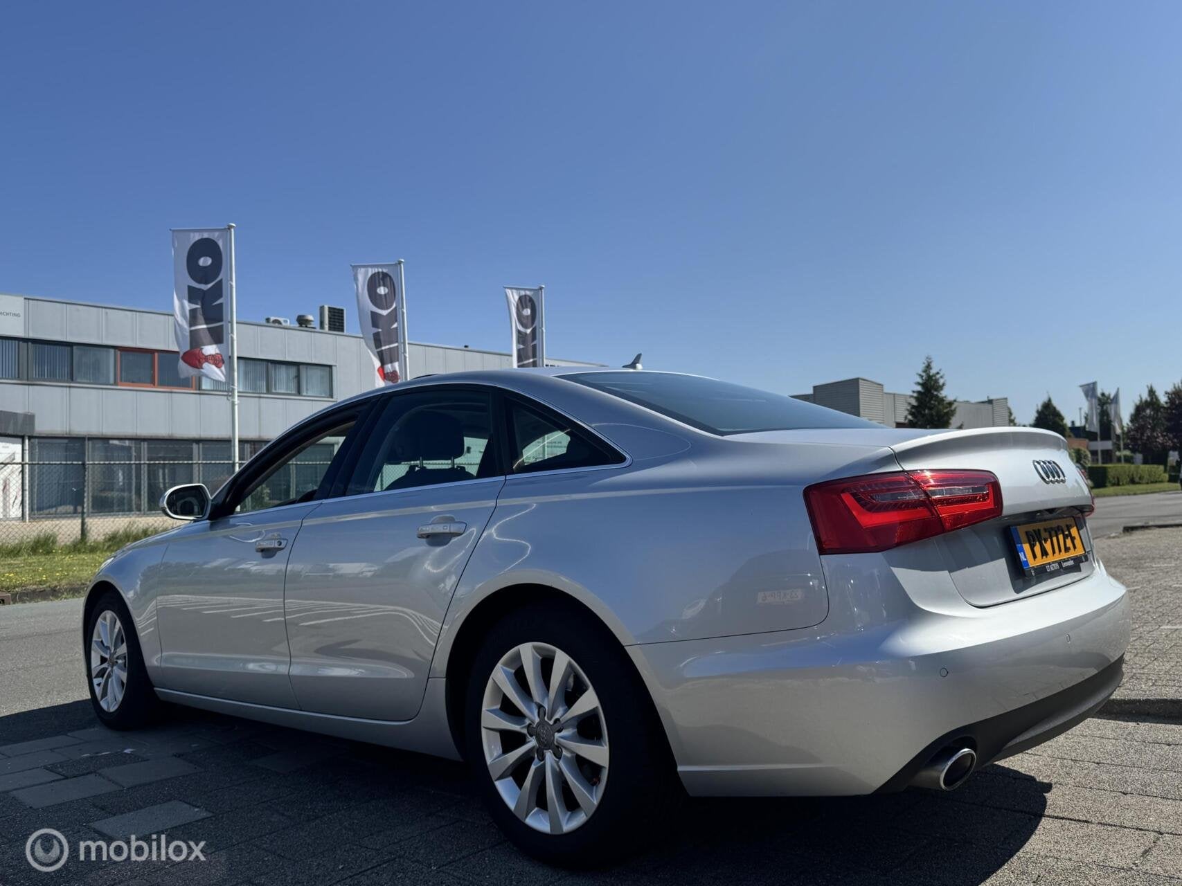 Audi A6 Limousine 3.0 TDI quattro Business Edition|Dak Leder, Auto's, Audi, Automaat, Euro 5, 1800 kg, 197 €/maand