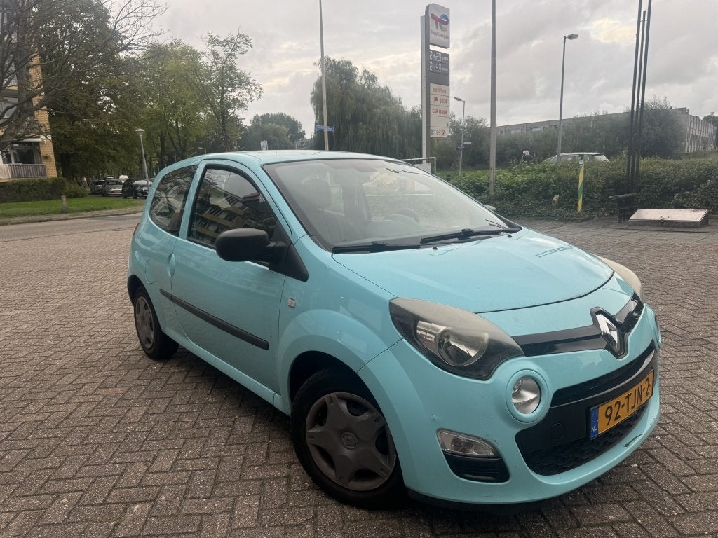 Renault Twingo 1.2 16V Cruise Bluetooth Goed Facelift, Auto's, Twingo, Gebruikt, 4 cilinders, Origineel Nederlands