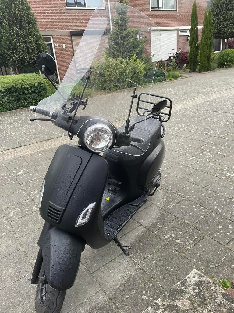 Elektrische scooter la souris  blauw kenteken, Ophalen of Verzenden, Zo goed als nieuw, Elektrisch