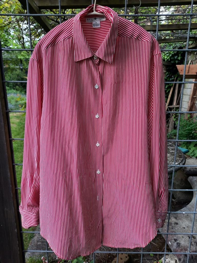 Real clothes zijden blouse M, Ophalen of Verzenden, Zo goed als nieuw, Maat 38/40 (M), Rood