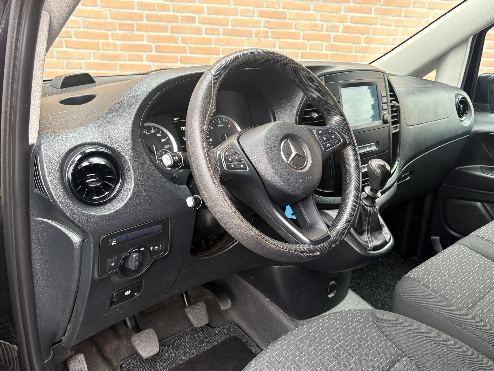 Mercedes-Benz Vito 114CDI 136PK Lang / Camera / Cruisecontro, Auto's, Voorwielaandrijving, Dealer onderhouden, Gebruikt, 4 cilinders