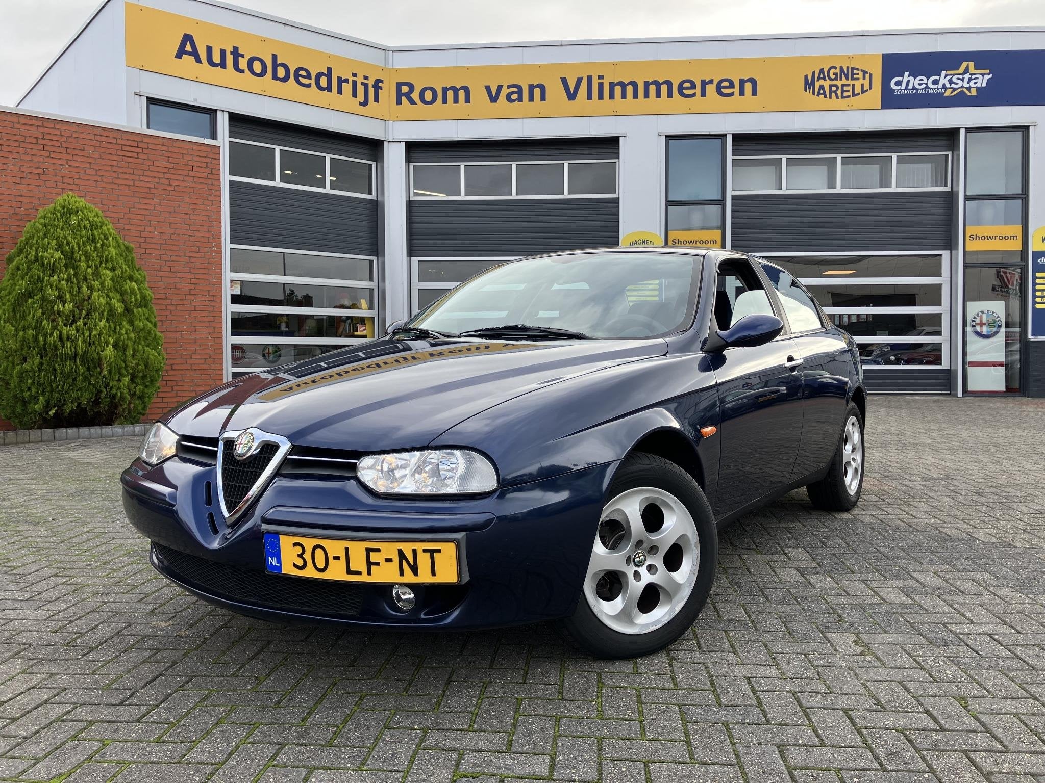 Alfa Romeo 156 1.6 T.Spark Impression | Zeer netjes voor zij, Auto's, Voorwielaandrijving, Stof, Gebruikt, 4 cilinders