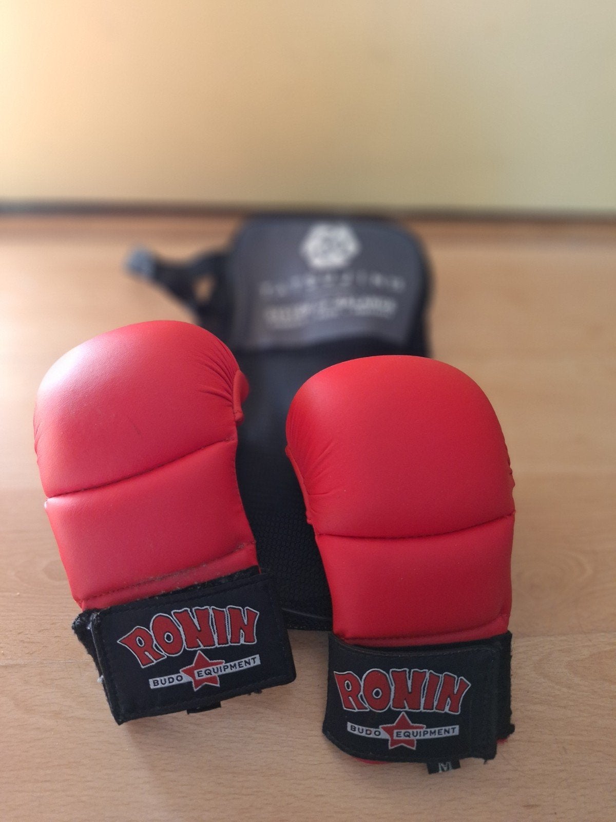 Ronin/Krav Maga sporthandschoenen maat M, Maat M, Ophalen of Verzenden, Zo goed als nieuw, Vechtsportbescherming