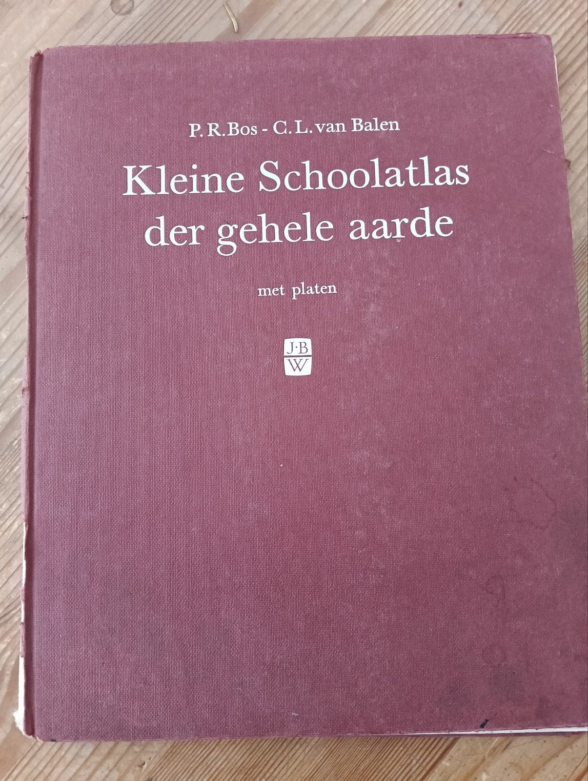 Kleine Schoolatlas der gehele aarde, Gelezen, Ophalen of Verzenden, 1800 tot 2000, Wereld