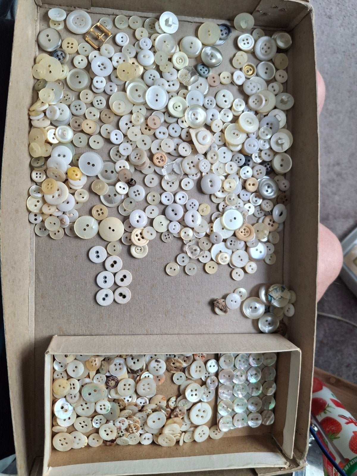 partij knopen., Verzenden