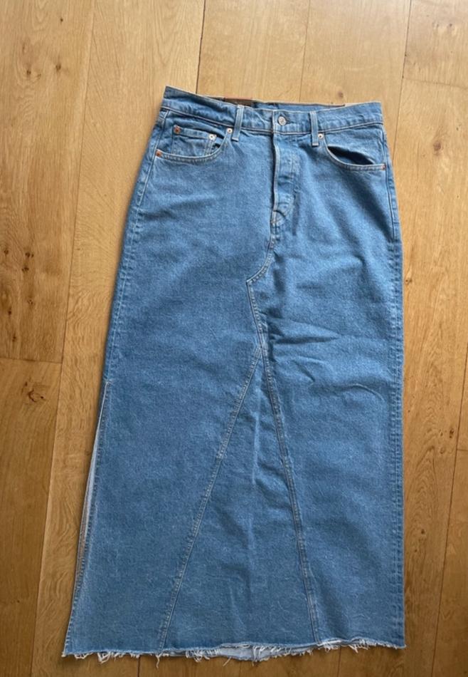 Levi’s spijkerrok lange rok nieuw maat 29, Kleding | Dames, Rokken, Maat 38/40 (M), Blauw, Nieuw, Ophalen of Verzenden