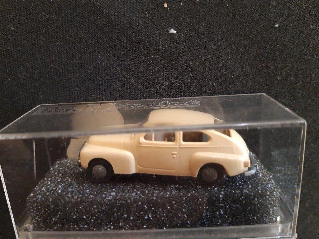 Volvo PV544 kattenrug, wit – Praliné 1:87 H0, Ophalen of Verzenden, Zo goed als nieuw, Auto, Overige merken