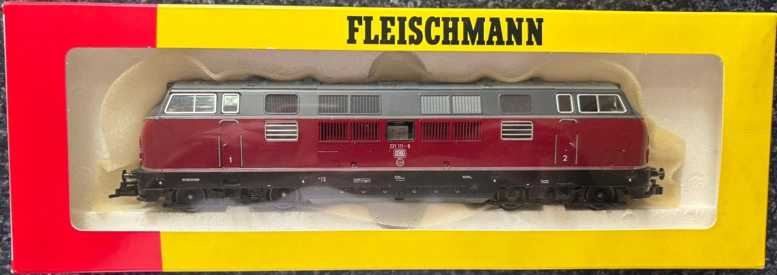 Fleischmann 4235 H0 Diesellocomotief BR 221 (221 111-8), Hobby en Vrije tijd, Fleischmann, Ophalen of Verzenden, Zo goed als nieuw