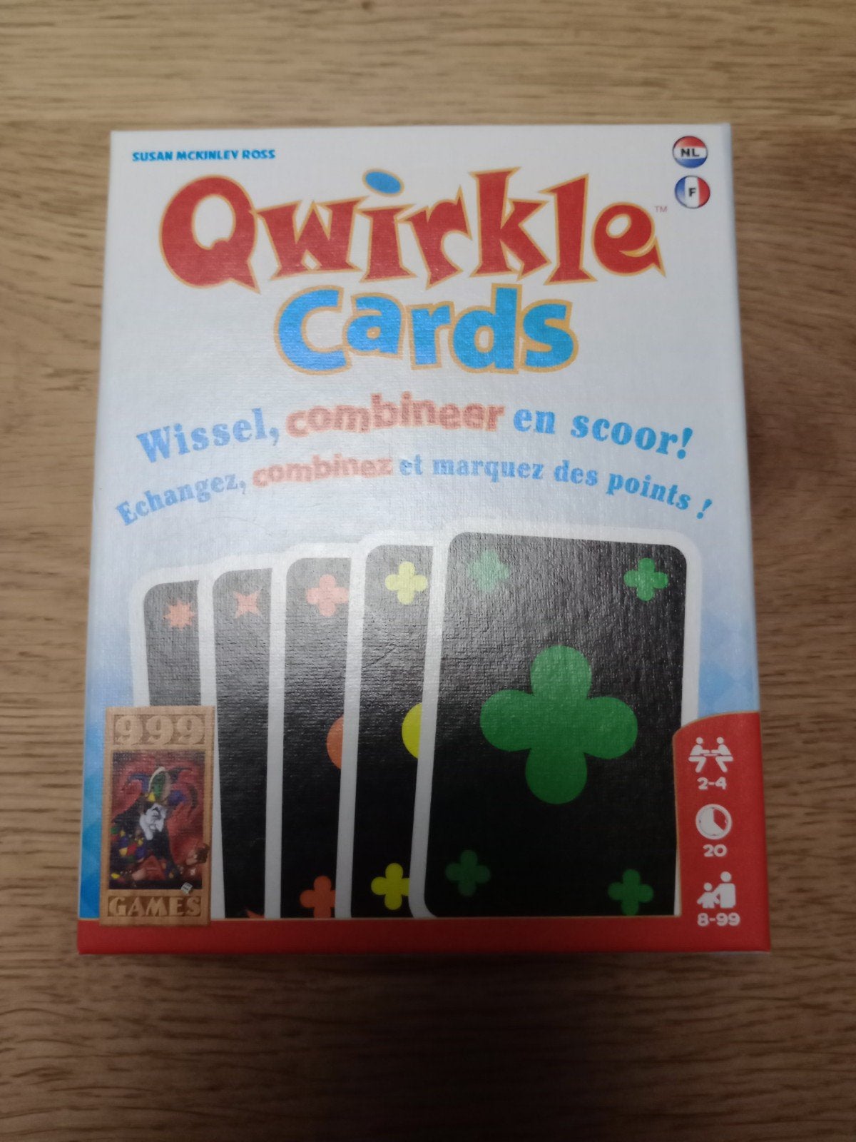 Qwirkle Cards - Strategisch Kaartspel voor het hele gezin, Een of twee spelers, Ophalen of Verzenden, Nieuw, 999 Games