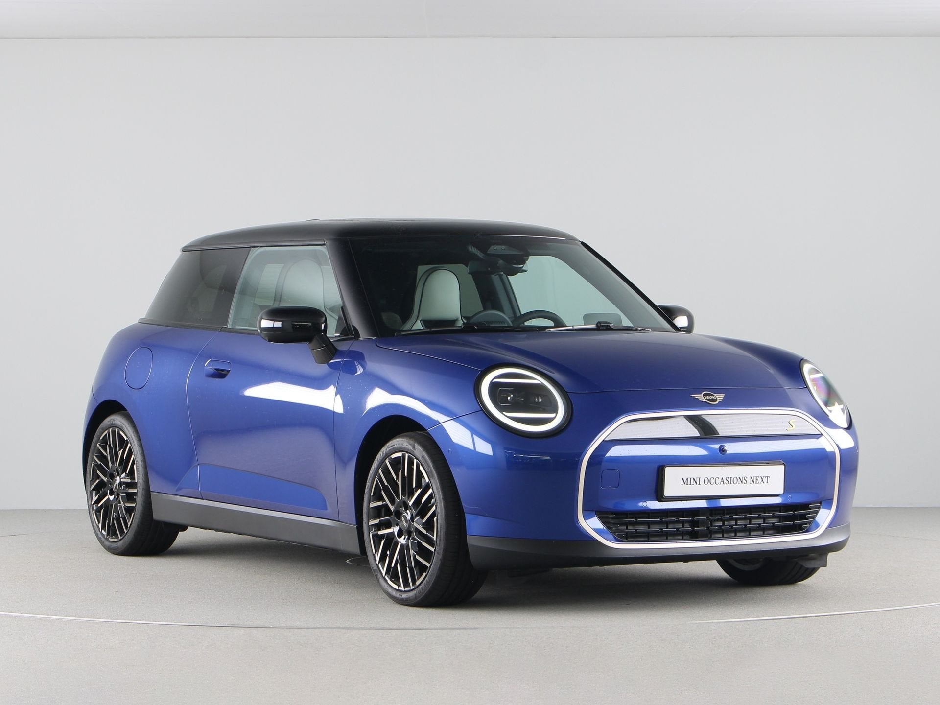 MINI Cooper SE Favoured Pakket L Accu conditie 100%, Auto's, Beige, Met garantie (alle), Mini Electric, Verwarmde buitenspiegels