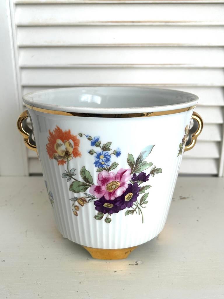Vintage porseleinen Freiberger bloempot bloemen met goud, Ophalen, Rond, Aardewerk, Minder dan 40 cm