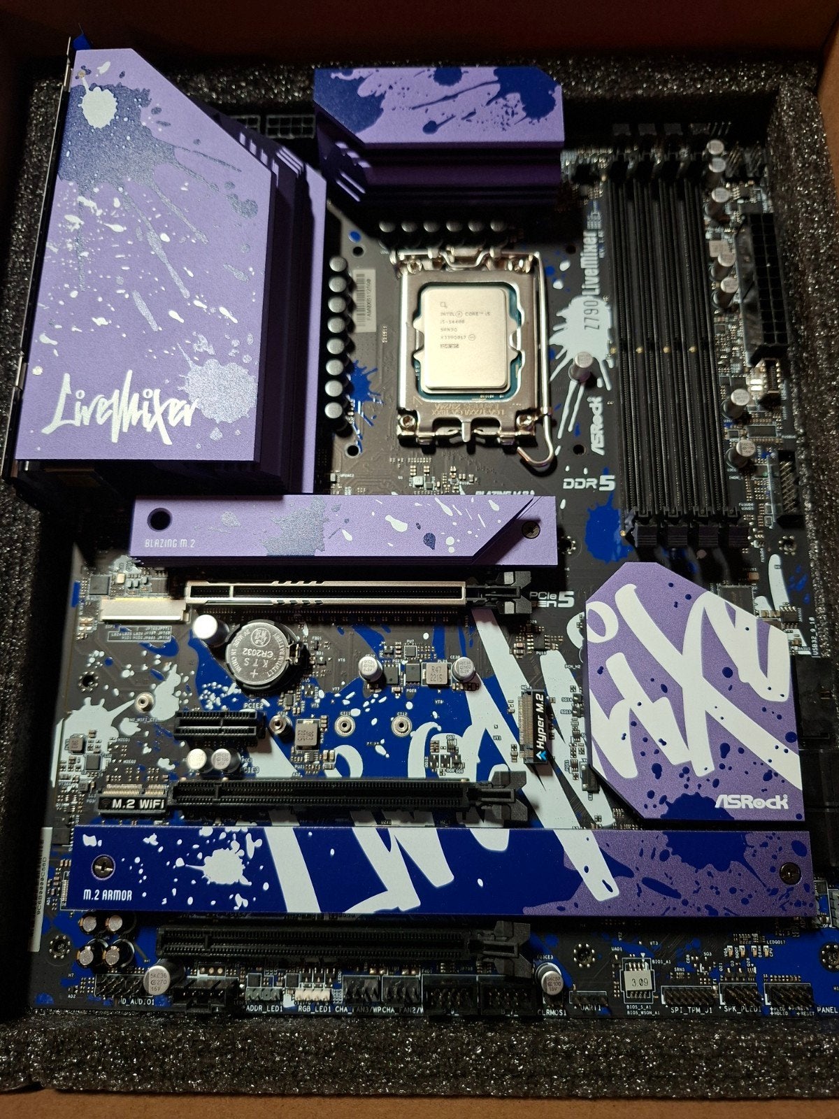 Asrock z790 LiveMixer met intel i5 14400, Computers en Software, Moederborden, Ophalen, LGA 1700, Overige soorten, Zo goed als nieuw