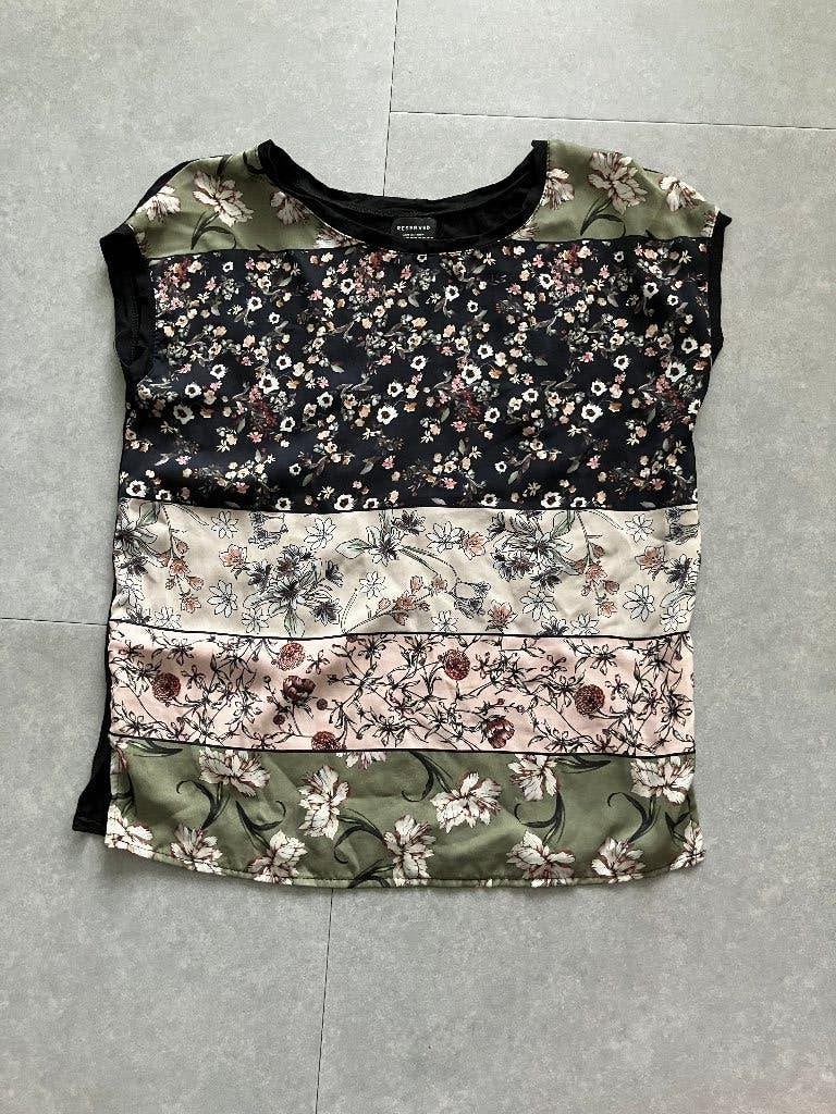 Reserved shirtje, maat M, Maat 38/40 (M), Zo goed als nieuw, Zonder mouw, Reserved