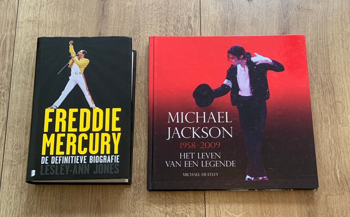 Michael jackson freddie mercury van queen boeken, Ophalen of Verzenden, Zo goed als nieuw, Artiest
