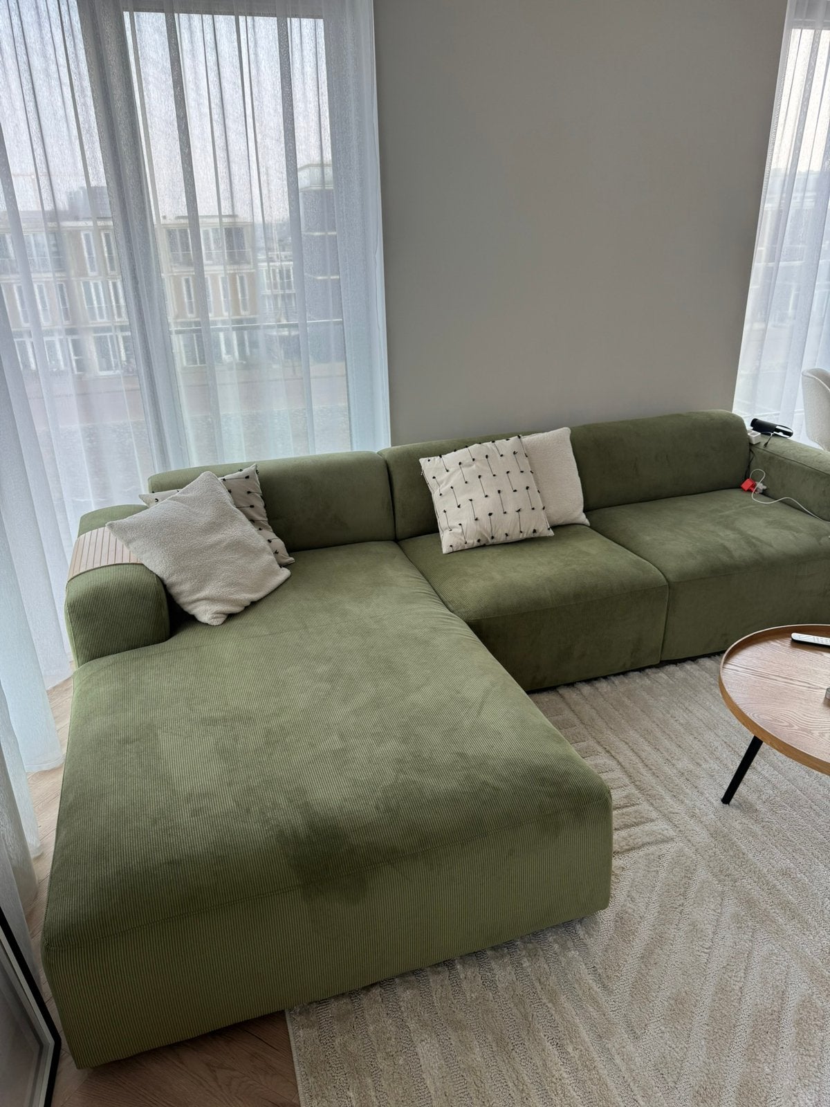 Beautiful Westwing Melva 4-Seater Corner Sofa – Olive Green, Ophalen, 300 cm of meer, Zo goed als nieuw, 150 cm of meer