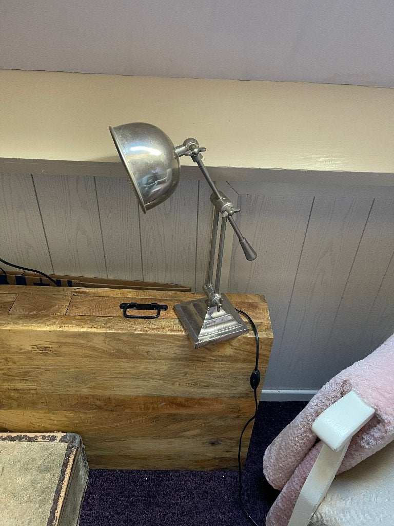 te koop bureaulamp ( riverdale ), Ophalen, Bureaulamp, Verstelbaar, Zo goed als nieuw
