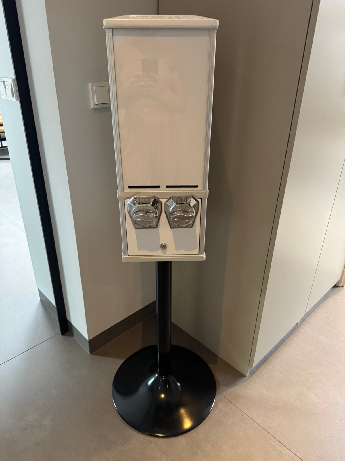 Pokemon vending machine, Ophalen, Zo goed als nieuw