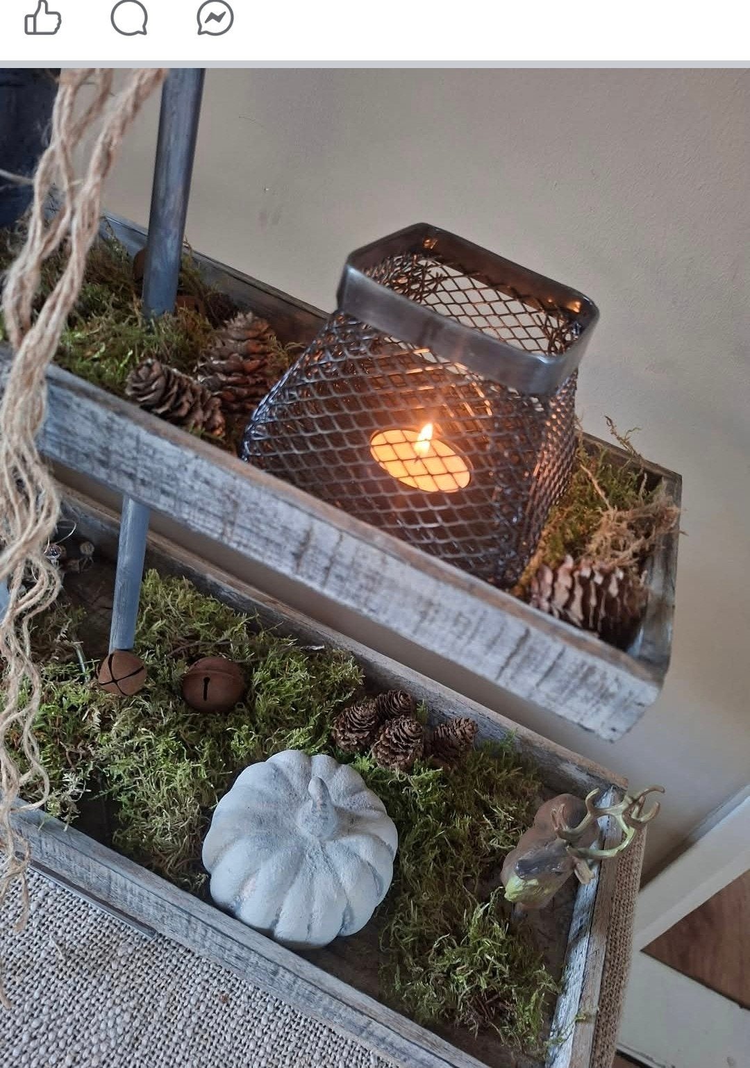 Decoratieve Etagere met Mos en Herfstdecoratie, Ophalen of Verzenden