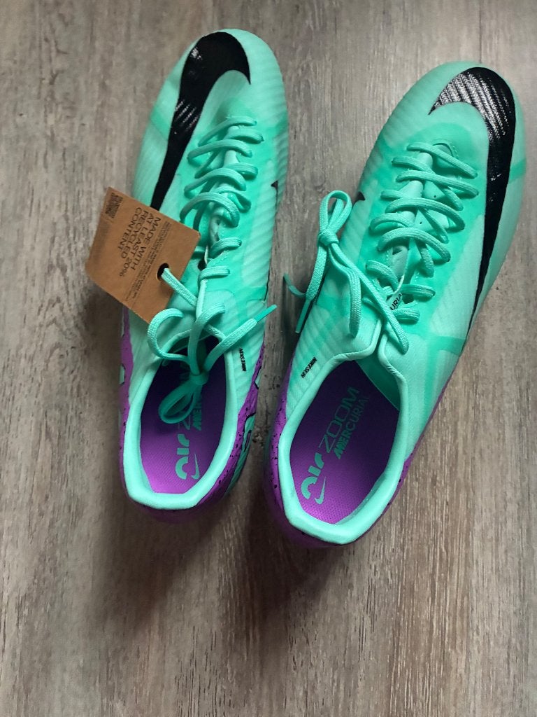 Mercurial voetbalschoenen maat 45, nooit gedragen, Maat XS of kleiner, Ophalen of Verzenden, Nieuw, Schoenen