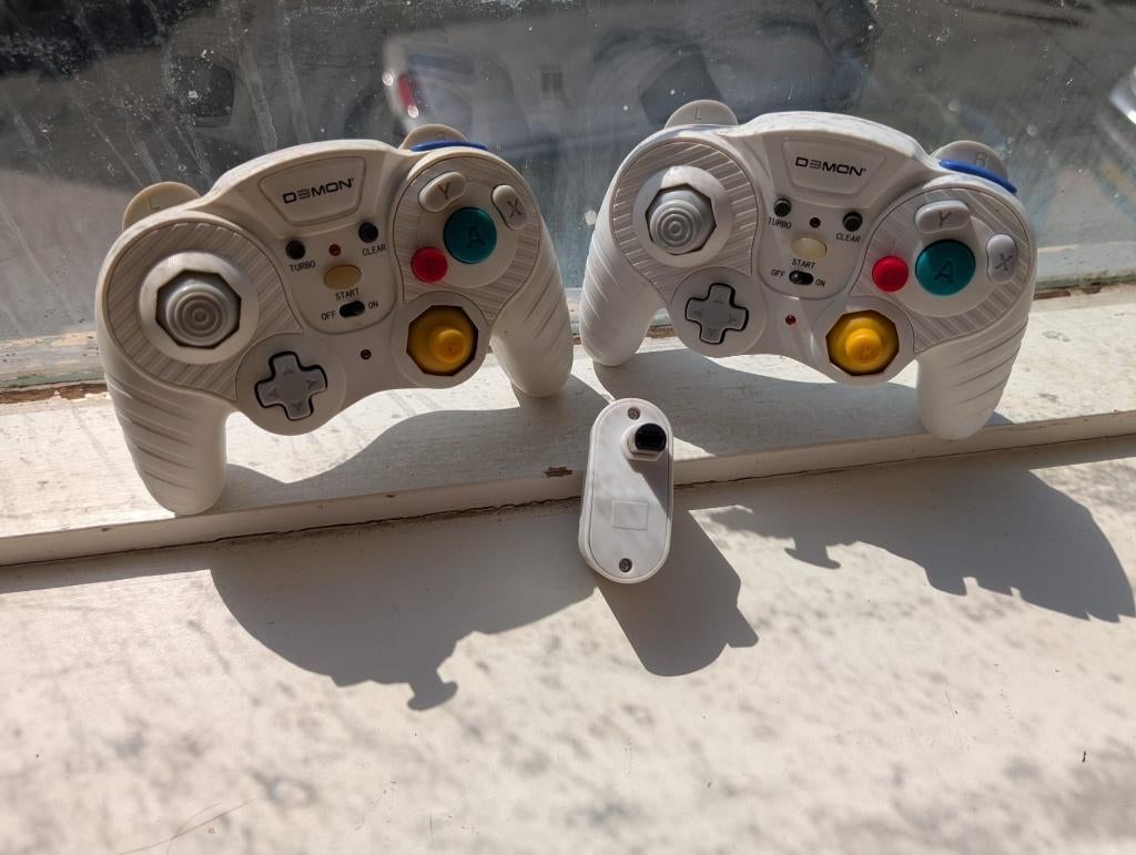 Nintendo GameCube en Wii Draadloze controllers, Gebruikt, Overige genres, 1 speler, Ophalen of Verzenden