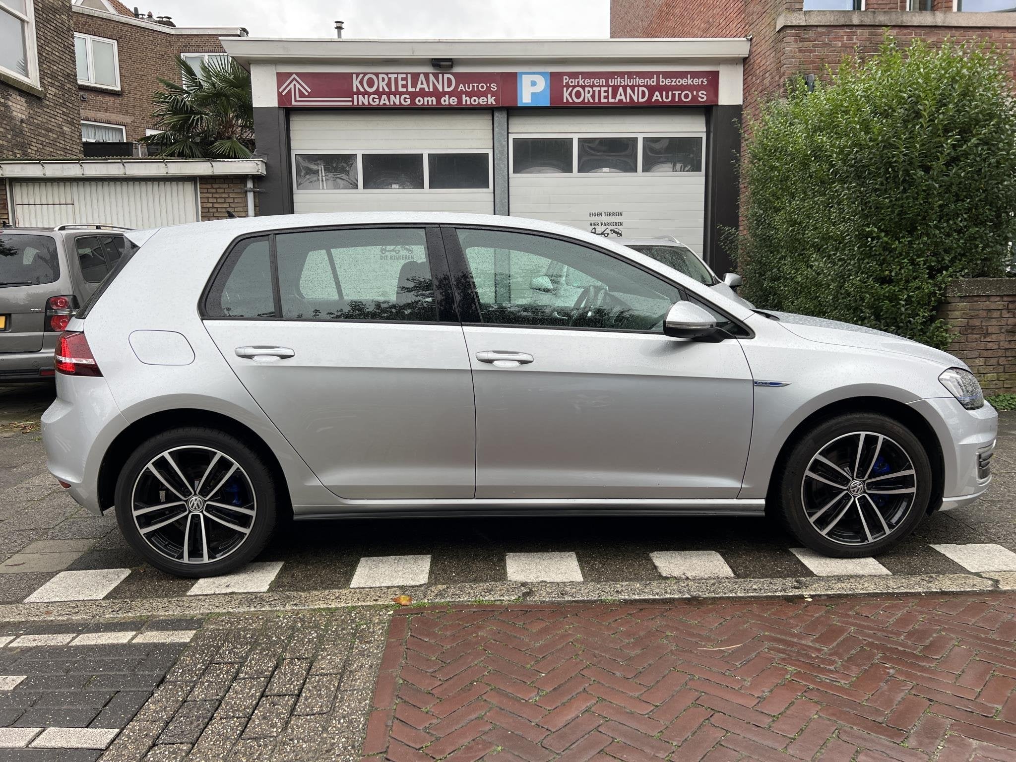 Volkswagen Golf 1.4 TSI GTE l Navi l Trekhaak l incl. BTW l, Auto's, Volkswagen, Stof, Gebruikt, 4 cilinders, Met garantie (alle)