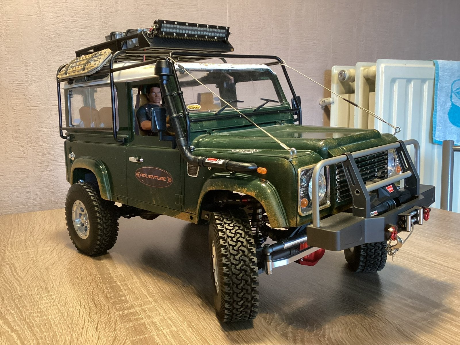 Te koop mooie Defender D 90 1:10, Ophalen of Verzenden, Auto offroad