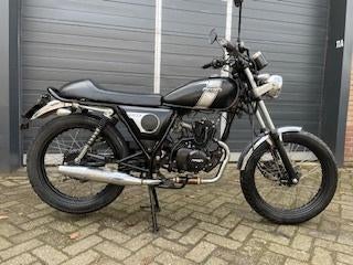 zeer mooi mash fifty 50 cc limited weinig km nu 1599 euro, Fietsen en Brommers, Overige merken, Maximaal 45 km/u, Ophalen of Verzenden