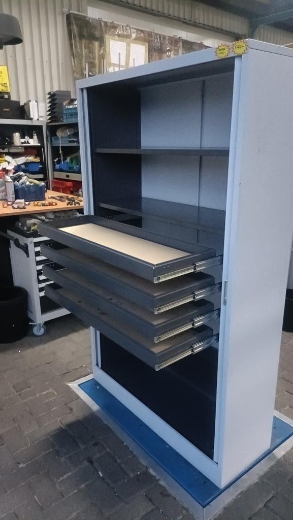 Metalen gereedschapladen roldeurkast Garage kast, Gebruikt, 100 tot 150 cm, R, Meerdere deuren
