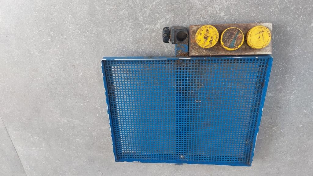 Aasplateau voor 25mm poten afm 40x33cm, Watersport en Boten, Hengelsport | Witvissen, Ophalen of Verzenden, Overige typen