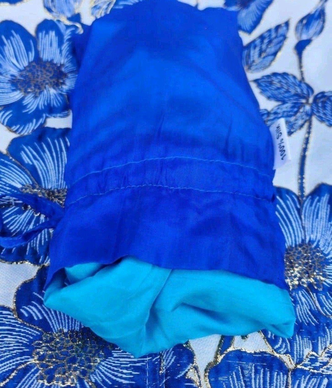 100% silk mummy sleeping bag liner 
New without tag.
220x85, Ophalen of Verzenden, Nieuw