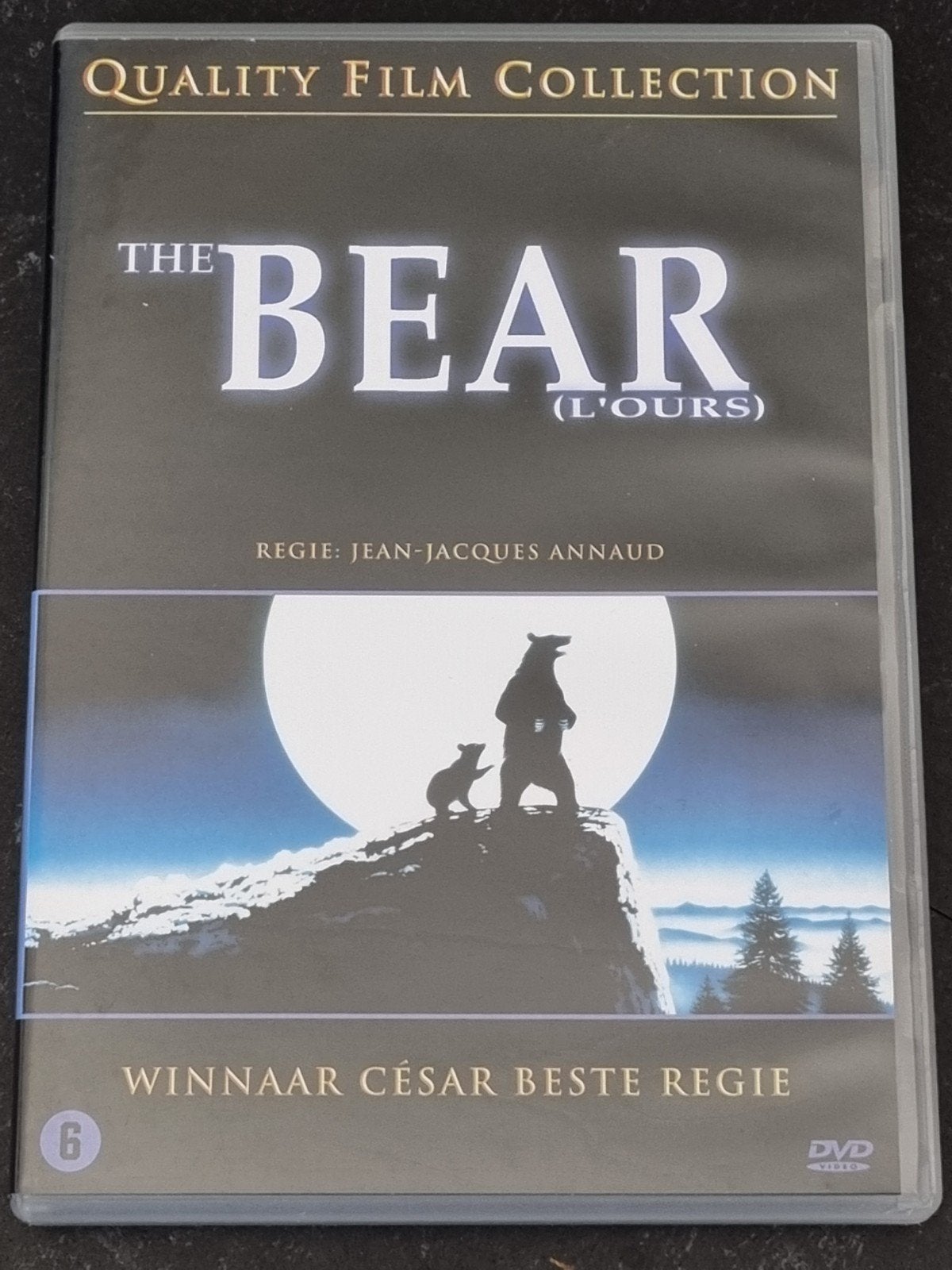 The Bear (L'Ours) DVD - Quality Film Collection, Inclusief doosje, Nederlands, Ophalen of Verzenden, Zo goed als nieuw