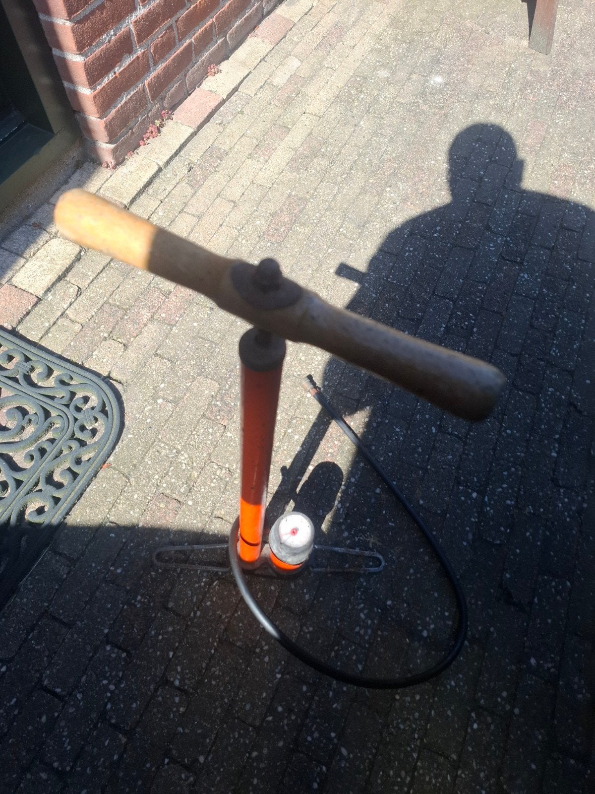 Vintage fietspomp met drukmeter voor Frans ventiel, Ophalen of Verzenden, Drukmeter, Gebruikt