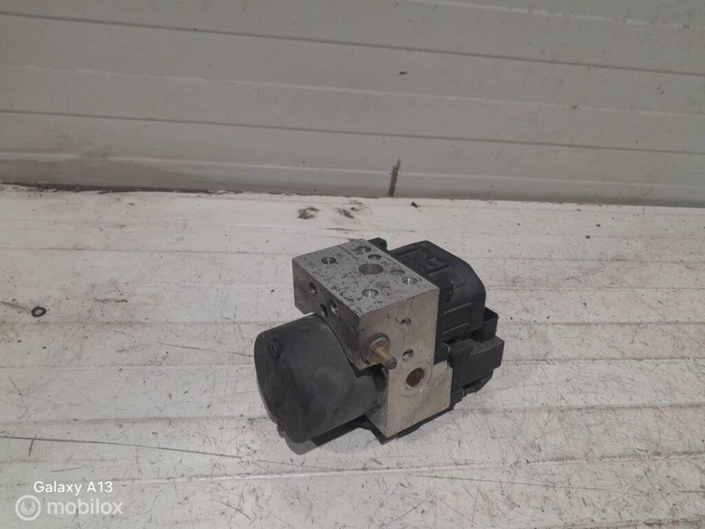 ABS pomp Volvo V40 30857585 0265216462, Gebruikt, Ophalen of Verzenden