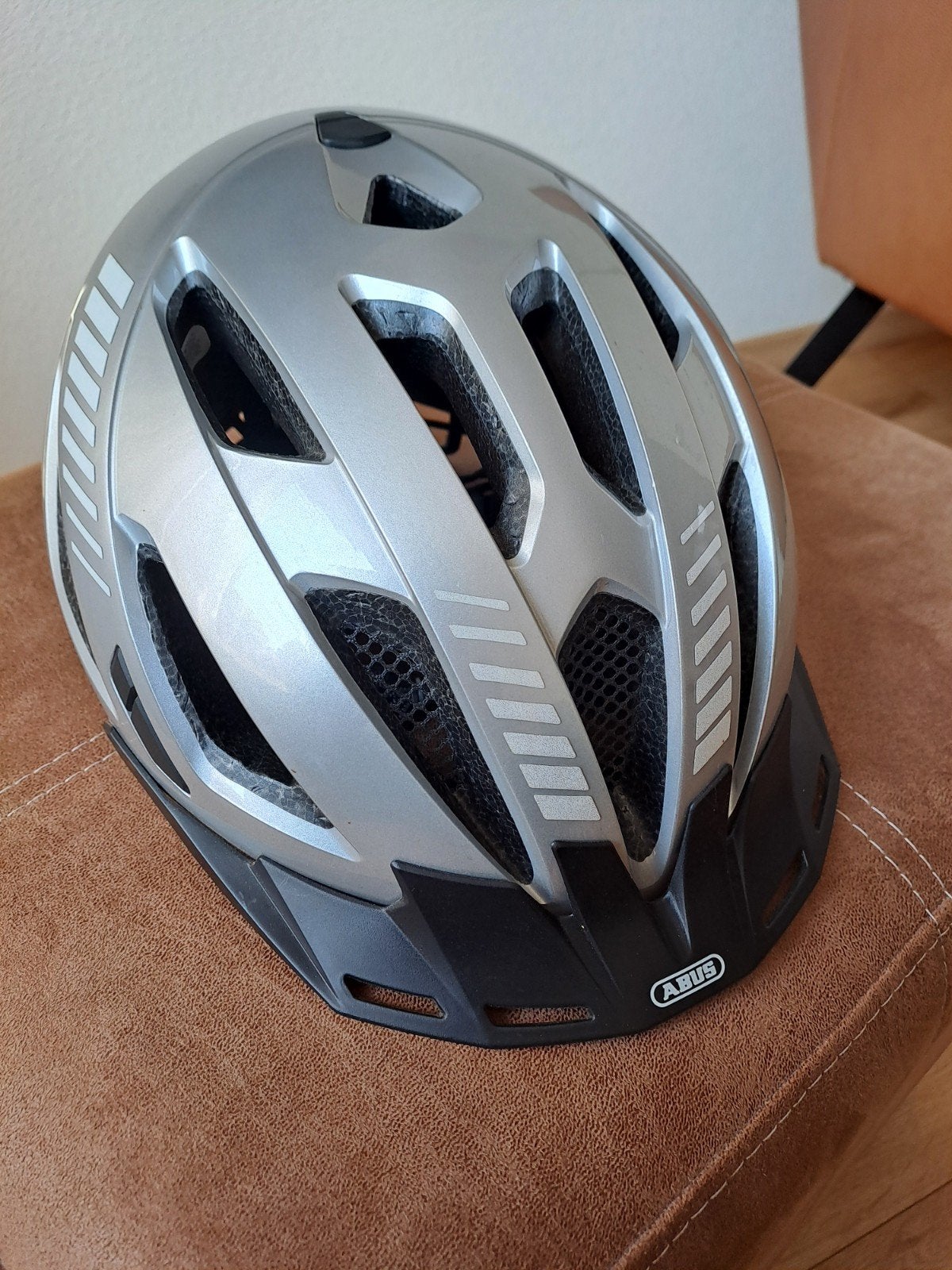 Te Koop Fietshelm 35 euro., Ophalen