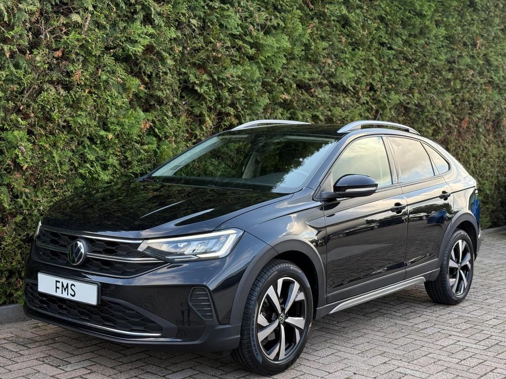 Volkswagen Taigo 1.0 TSI Life CarPlay ACC Automaat, Stof, Gebruikt, Zwart, Met garantie (alle)