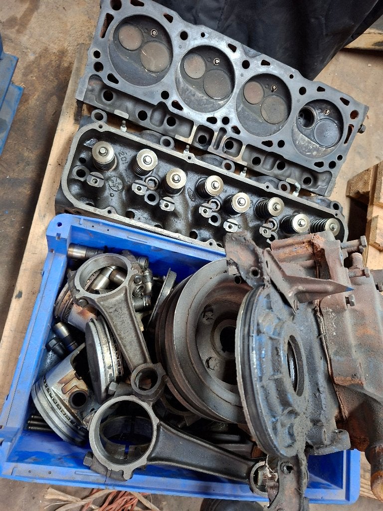 Ford 460 v8 complete motor in onderdelen, Ophalen, Gebruikt, Ford