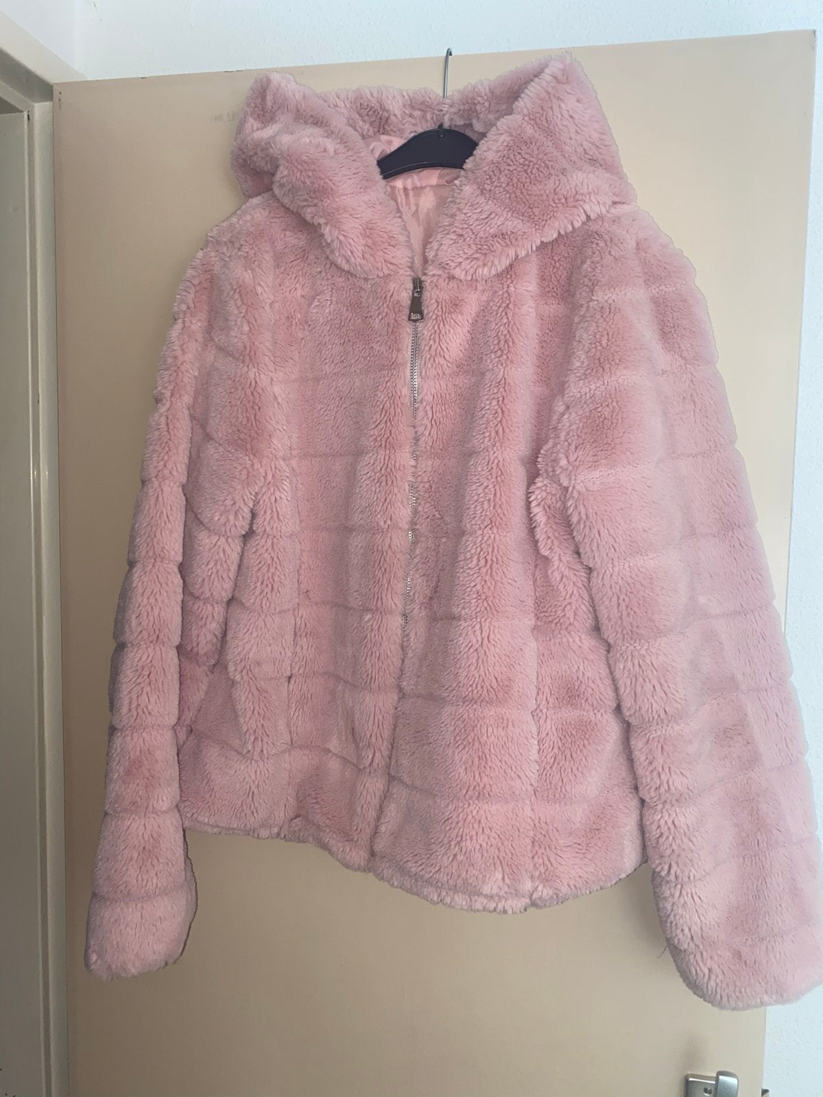 Roze teddy jas met capuchon - Maat L, Kleding | Dames, Ophalen of Verzenden, Zo goed als nieuw, Maat 42/44 (L), Roze