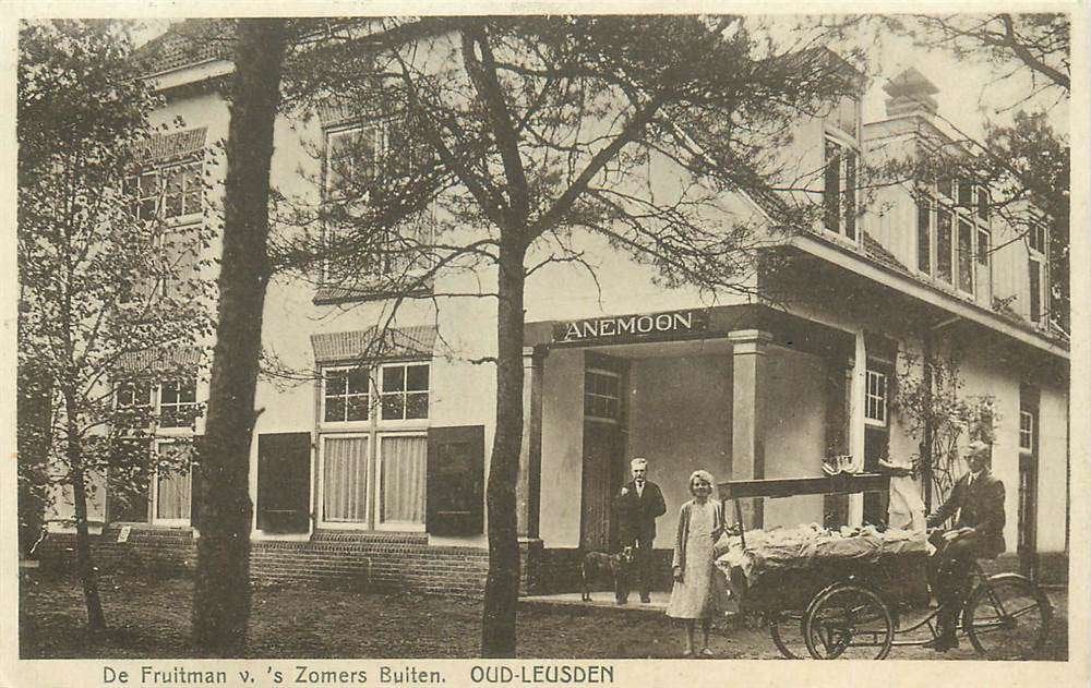 304-280-035 Oud-Leusden De Fruitman v. 's Zomers Buiten, Verzenden, Voor 1920, Utrecht