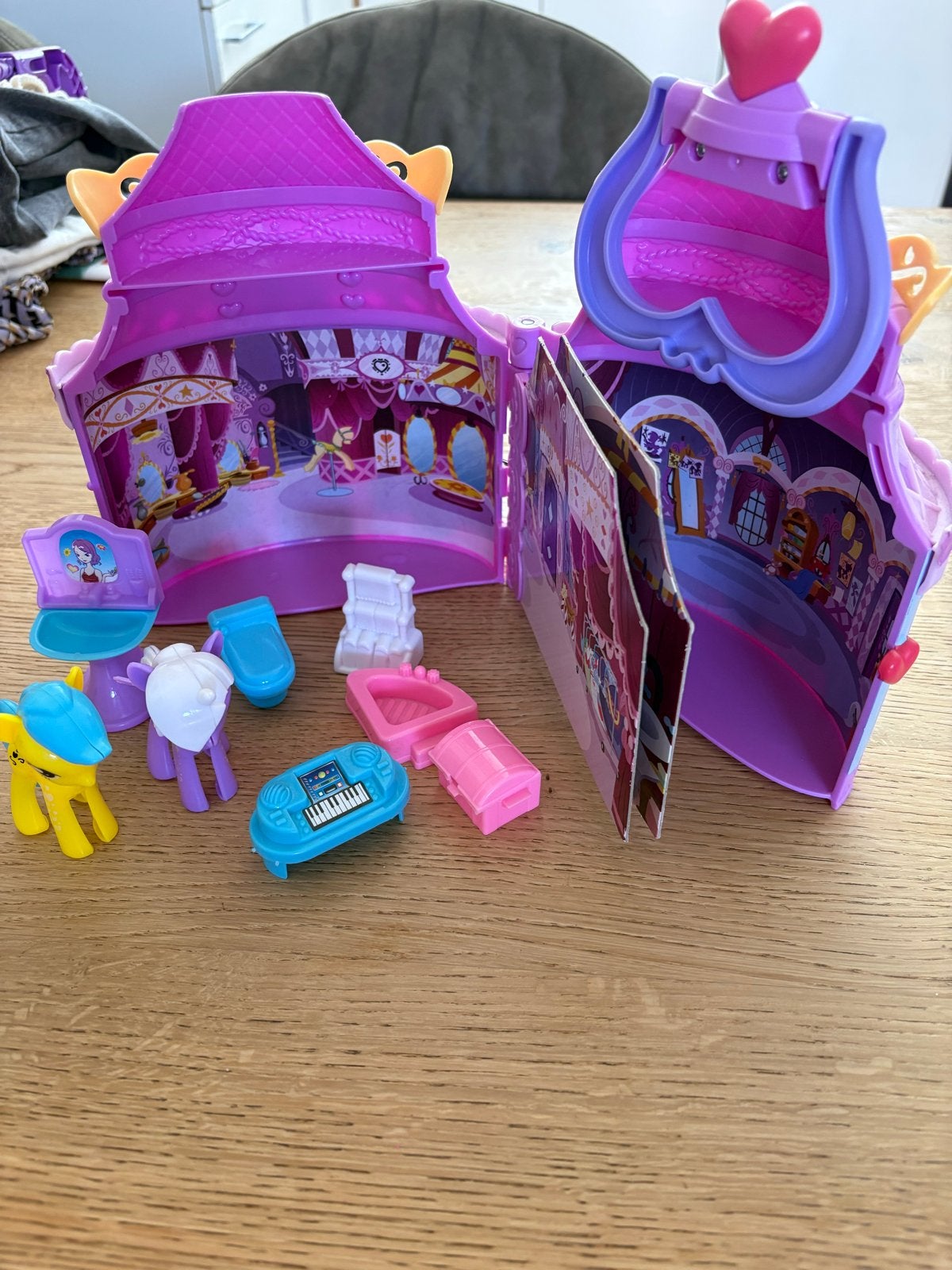 My Little Pony Poppenhuis met accessoires, Ophalen, Gebruikt, Poppenhuis