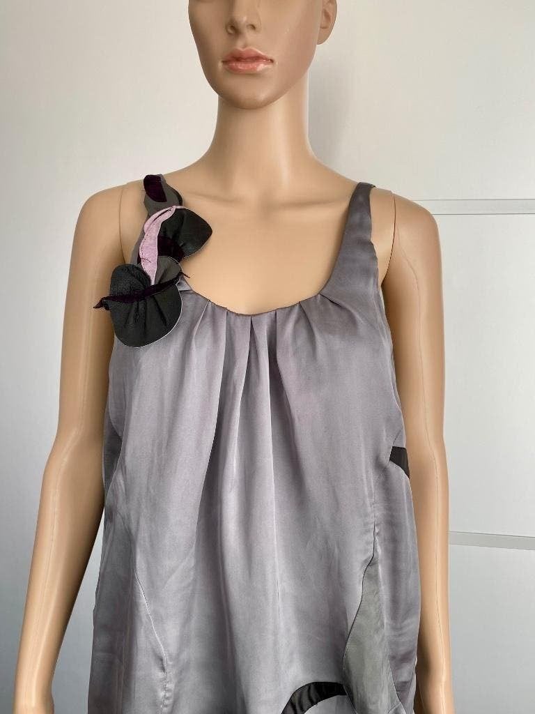 G299 Numph maat 42=L jurk grijs/zwart feestjurk feest, Kleding | Dames, Maat 42/44 (L), Ophalen of Verzenden, Zo goed als nieuw