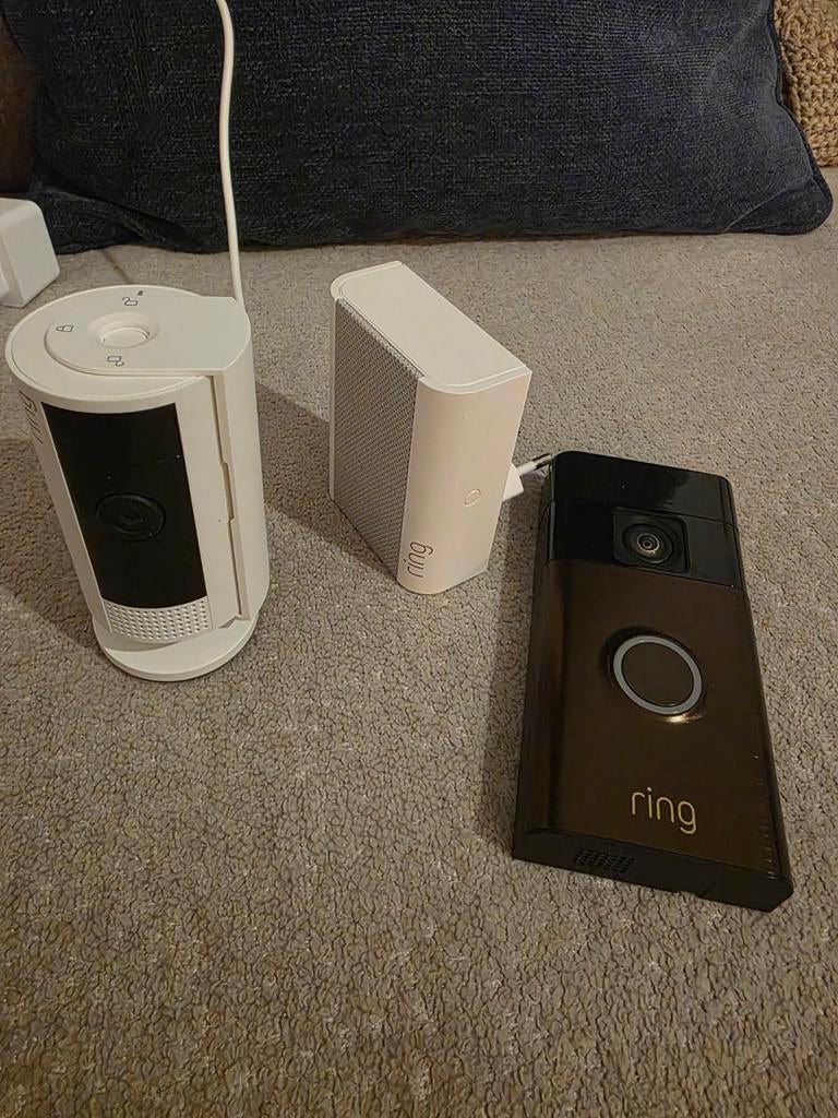 Ring Video Deurbel met Draagbare Speaker en Camera, Ophalen, Bewegingsdetectiesensor, Gebruikt, Draadloos