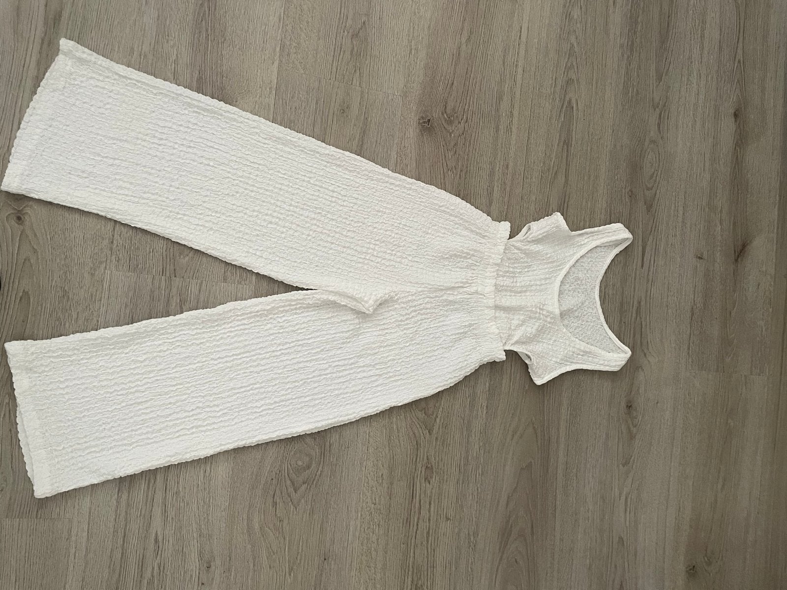Witte crinkle jumpsuit - Maat 7 jaar, Ophalen of Verzenden, Zo goed als nieuw, Maat 36 (S), Wit
