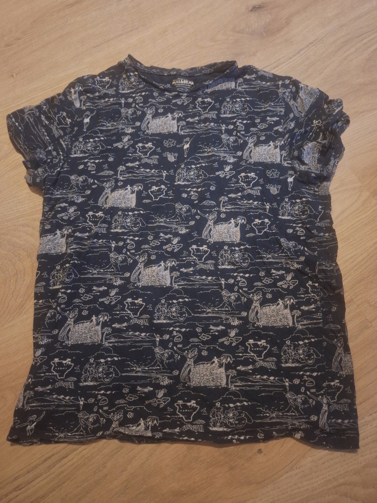 Pull&Bear T-shirt met Hawaï-print maat M, Kleding | Heren, T-shirts, Ophalen of Verzenden, Pull&Bear, Gedragen, Maat 48/50 (M)