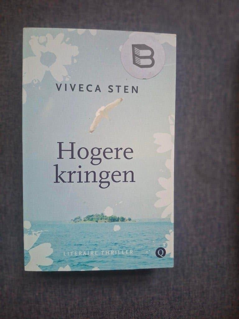 Viveca Sten, Hogere Kringen, Boeken, Ophalen of Verzenden, Gelezen, Nederland