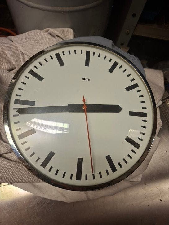 Vintage Nufa wandklok - Industriële stijl, Ophalen